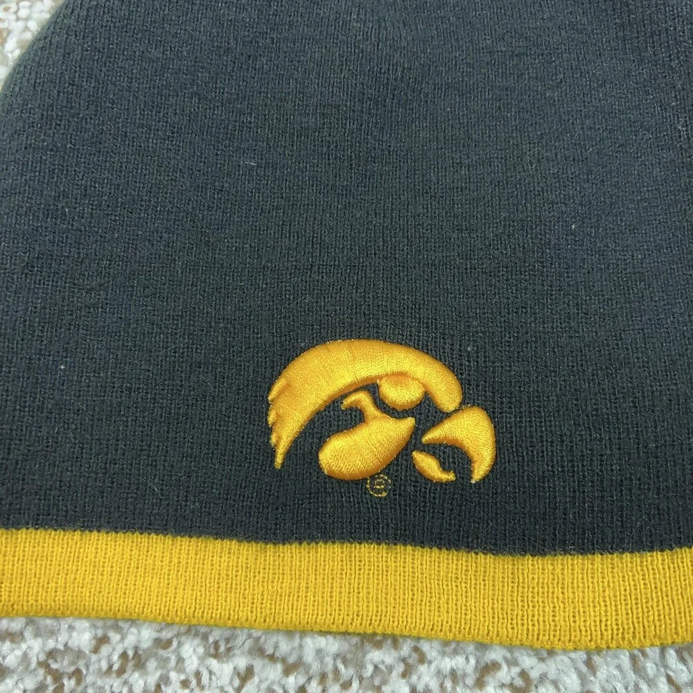 Iowa Hawkeyes Hat Cap Mens‎ Black Yellow NCAA Football Beanie College Winter